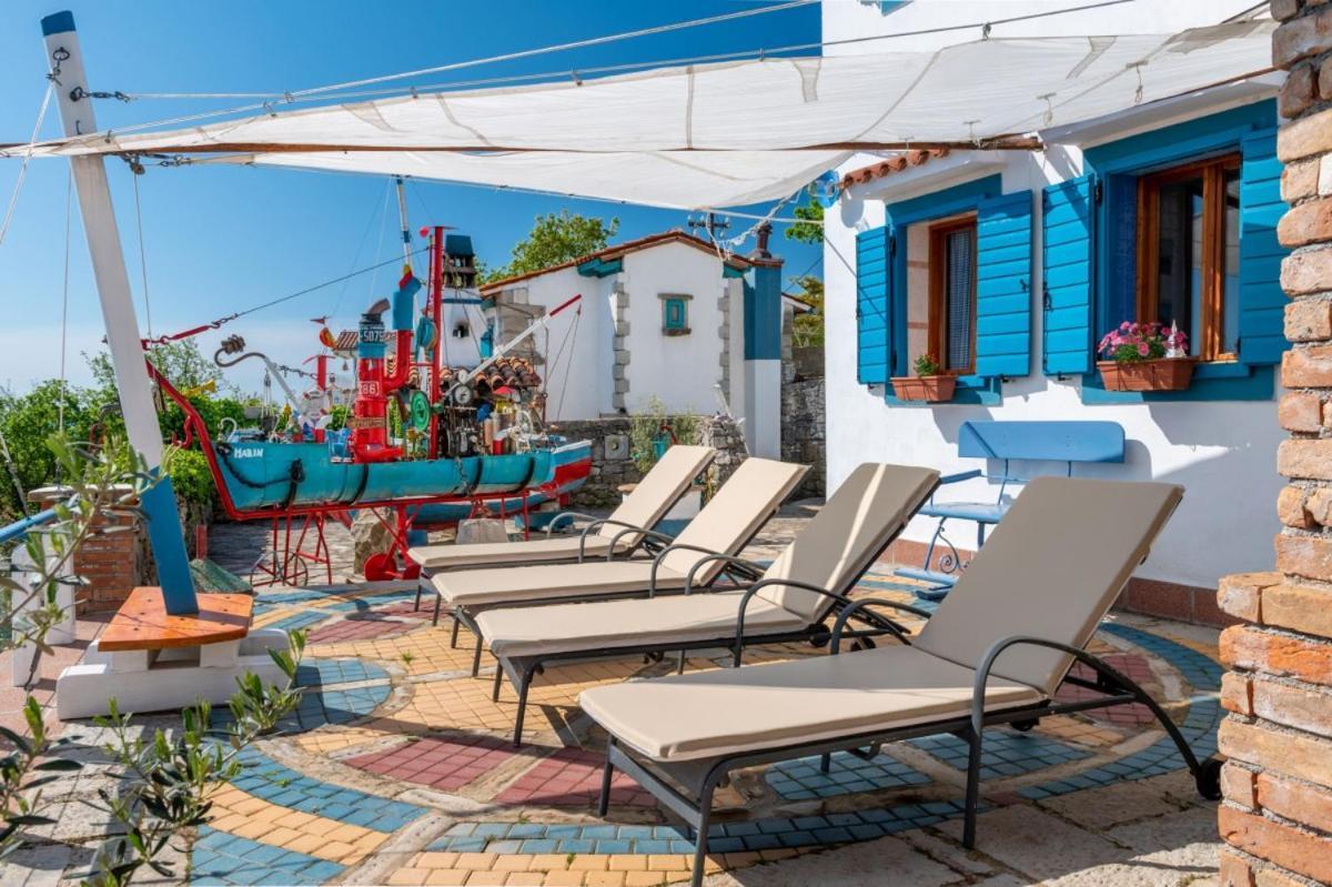 Crni In Crni - Haus Fuer 6 Personen Βίλα Labin  Εξωτερικό φωτογραφία
